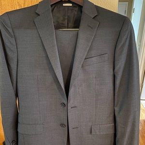 Joseph Abboud Mens suit 38R coat / 32 waist pants